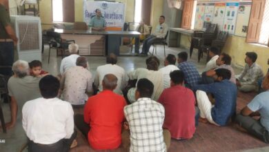 ग्राम गोमाना में विधिक जागरूकता शिविर का आयोजन एवं लोक अदालतों के विषय में दी जानकारी