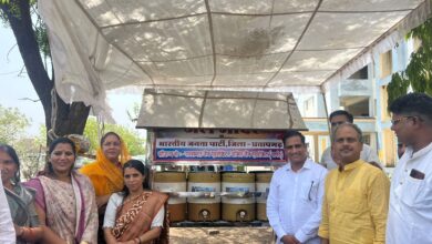 पूर्व नगर पालिका अध्यक्ष पारसमल जैन के जन्मदिन के अवसर पर मिनी सचिवालय में राजस्व मंत्री ने किया शीतल जल प्याऊ का उद्घाटन