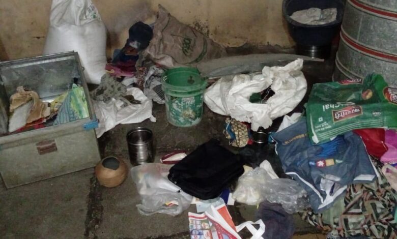 डलमू मानपुर में लगभग 11 लाख की हुई चोरियां डलमू मानपुर में लगभग 11 लाख की हुई चोरियां