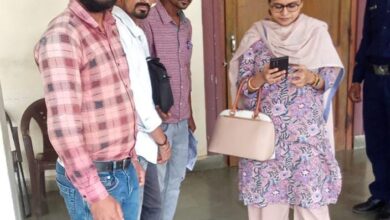 खाद आपूर्ति की समस्या को लेकर कालीघाटी लेम्पस अध्यक्ष ने जिला कलक्टर को सोपा ज्ञापन