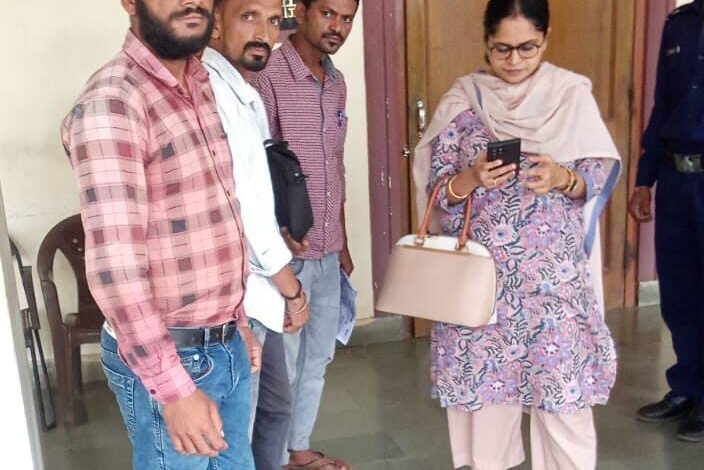 खाद आपूर्ति की समस्या को लेकर कालीघाटी लेम्पस अध्यक्ष ने जिला कलक्टर को सोपा ज्ञापन खाद आपूर्ति की समस्या को लेकर कालीघाटी लेम्पस अध्यक्ष ने जिला कलक्टर को सोपा ज्ञापन