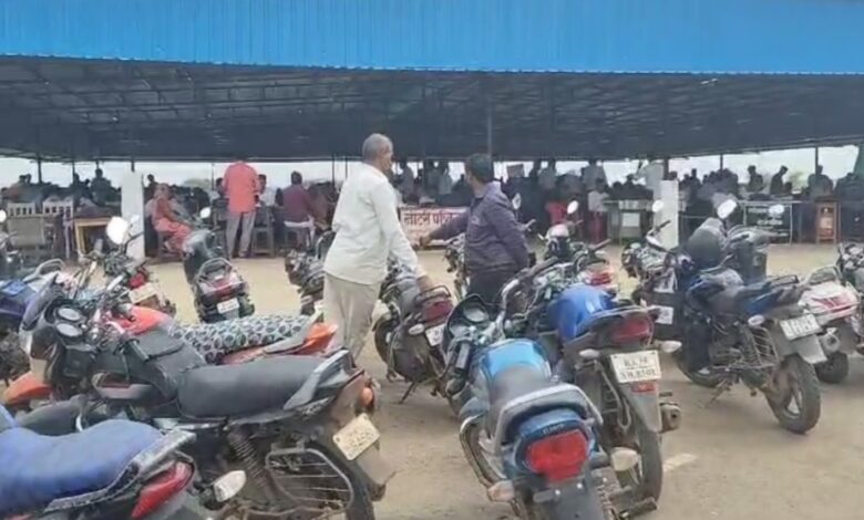 नए अदालत परिसर में पसरने लगी है गंदगी