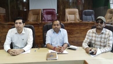 सिकल सेल एनीमिया संक्रामक बीमारी नहीं है।