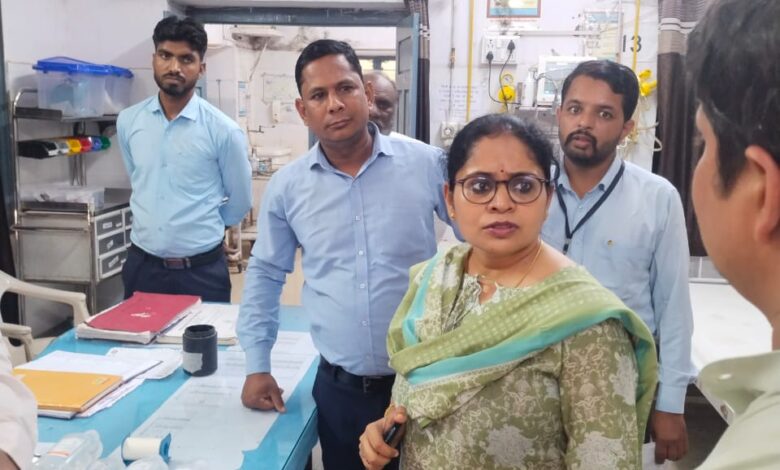 जिला कलक्टर ने किया सीएचसी छोटी सादड़ी का निरीक्षण