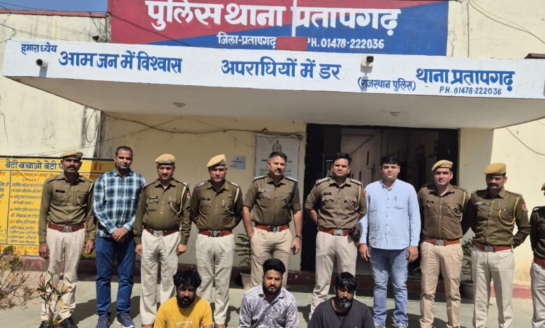 20 किलो 820 ग्राम अवैध ब्राउनशुगर क्रुड जब्त स्कीम बनाकर ट्रक के डीजल टैंक में की जा रही थी परिवहन 03 20 किलो 820 ग्राम अवैध ब्राउनशुगर क्रुड जब्त स्कीम बनाकर ट्रक के डीजल टैंक में की जा रही थी परिवहन 03