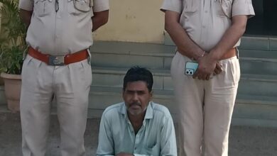 अवैध मादक पदार्थ तस्करी के परिवहन में वाहन उपलब्ध कराने वाला वांछित अभियुक्त गिरफ़्तार