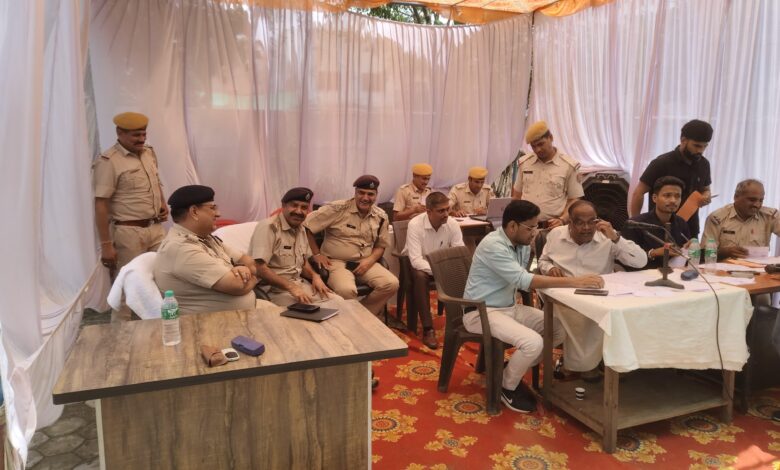 मादक पदार्थ तस्करी में जब्त 10 वाहनों को किया गया नीलाम