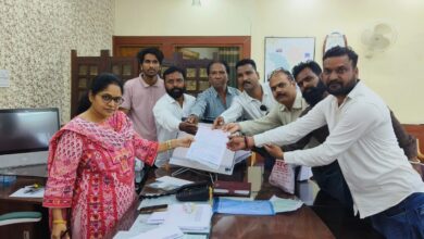 दमामी समाज ने विभिन्न समास्याओं के निराकरण हेतु ज्ञापन दिया