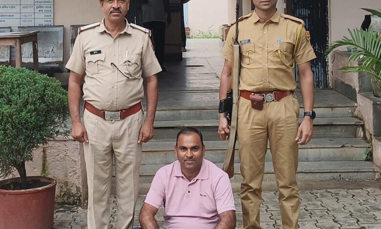 02 किलो 25 ग्राम अवैध अफीम परिवहन के मामले में 03 माह से फरार अभियुक्त गिरफ्तार