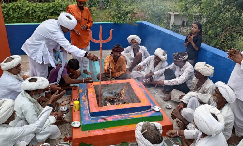 इंद्रदेव धूणी सेवा संस्थान पर एक दिवसीय इंद्रदेव प्रसन्न यज्ञ का हुआ आयोजन